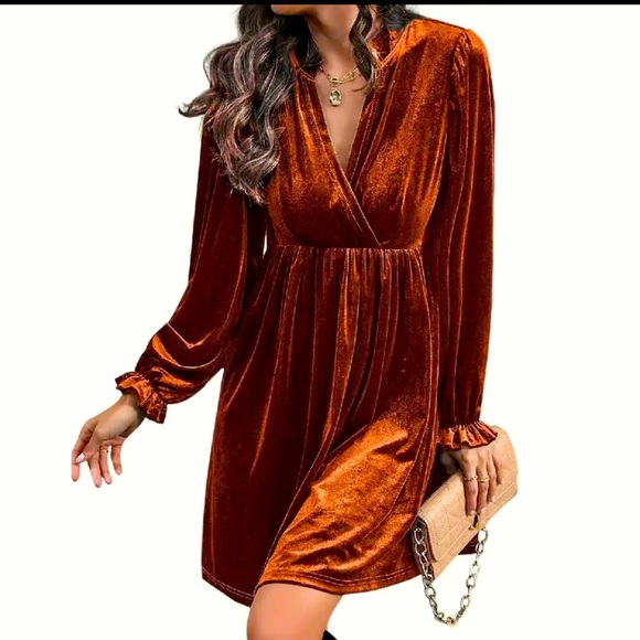 NWT Velvet Surplice Neck Relax Fit Mini Dress - Picture 1 of 7